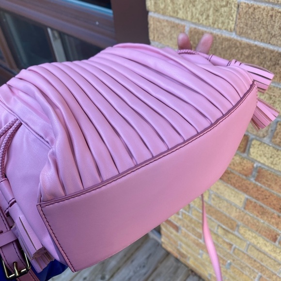 Fossil Rayna Drawstring Crossbody Bag Pink Tassel Bag - Picture 13 of 13